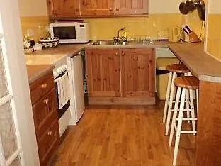 Palace Residential Lets Edinburgh Apartment