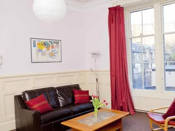 Palace Residential Lets Edinburgh 0*,