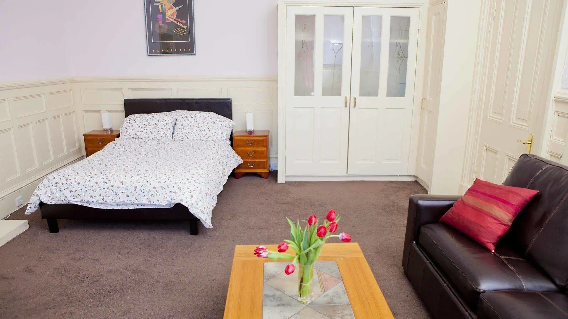 Palace Residential Lets Edinburgh Apartment